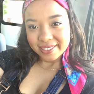 Meet your Posher, Leandra